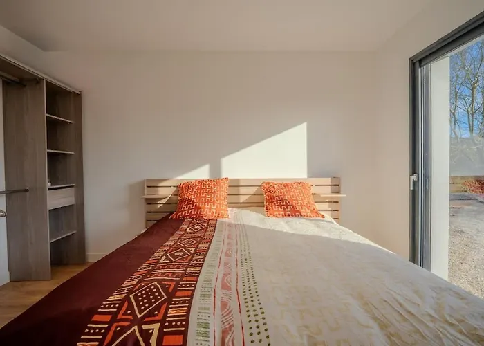 Solis * Saint-Georges-du-Bois (Charente-Maritime)