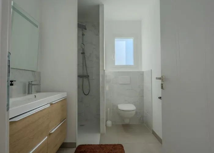 Solis بيت للعطل