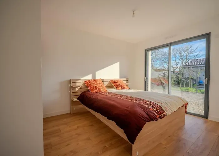 Solis * Saint-Georges-du-Bois (Charente-Maritime)