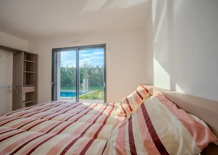 Solis بيت للعطل